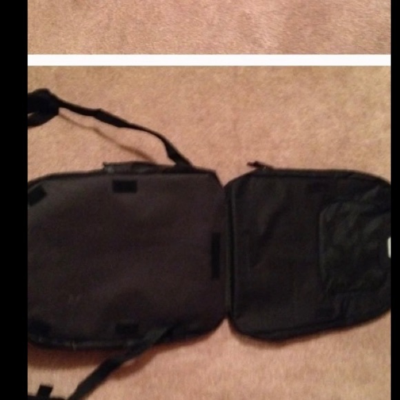 Paul McCartney out there tour backpack, travel mug and lanyard - Picture 3 of 4